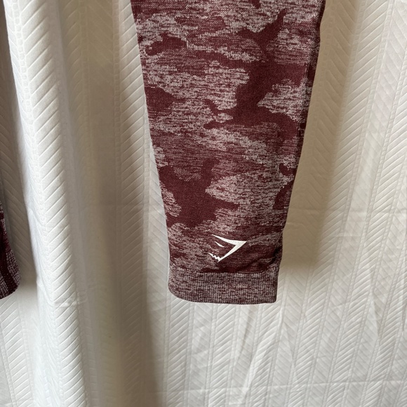 Gymshark Seamless High-Waisted Legging Camo Burgundy Small - Picture 7 of 10